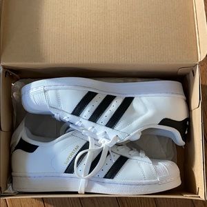 Adidas Original Superstar white with black stripes